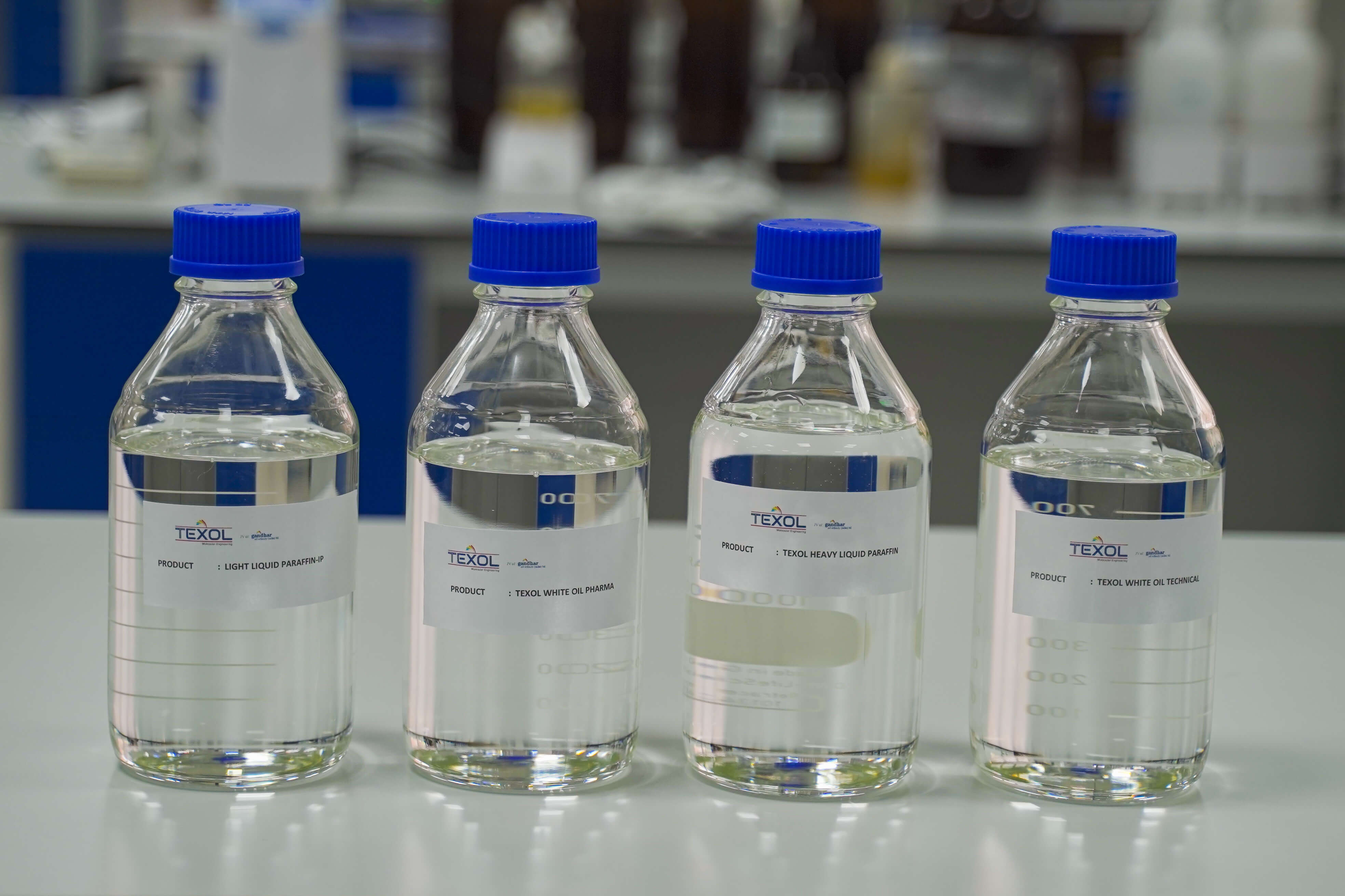 White Mineral Oils banner 1